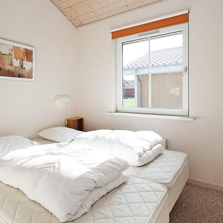 6 Person Holiday Home On A Holiday Park In Gråsten Exterior photo
